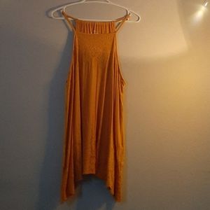 Sleeveless shirt